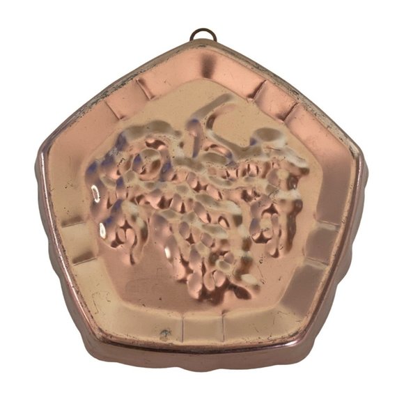 Vintage Copper Jello Mold Wall Decor Pentagon Shape with Grapes 6.25" x 1.5" - Picture 1 of 4